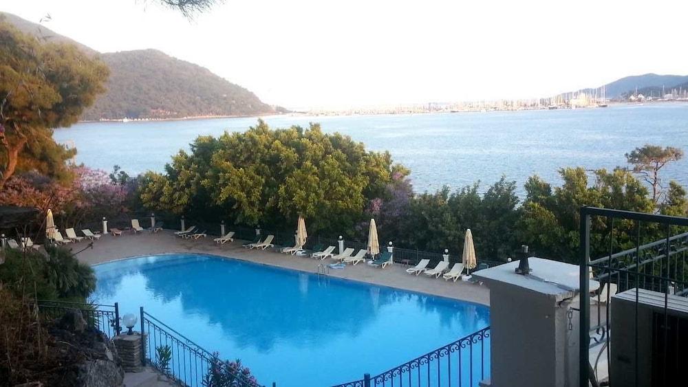 Club Bellamare Marmaris Bagian luar foto